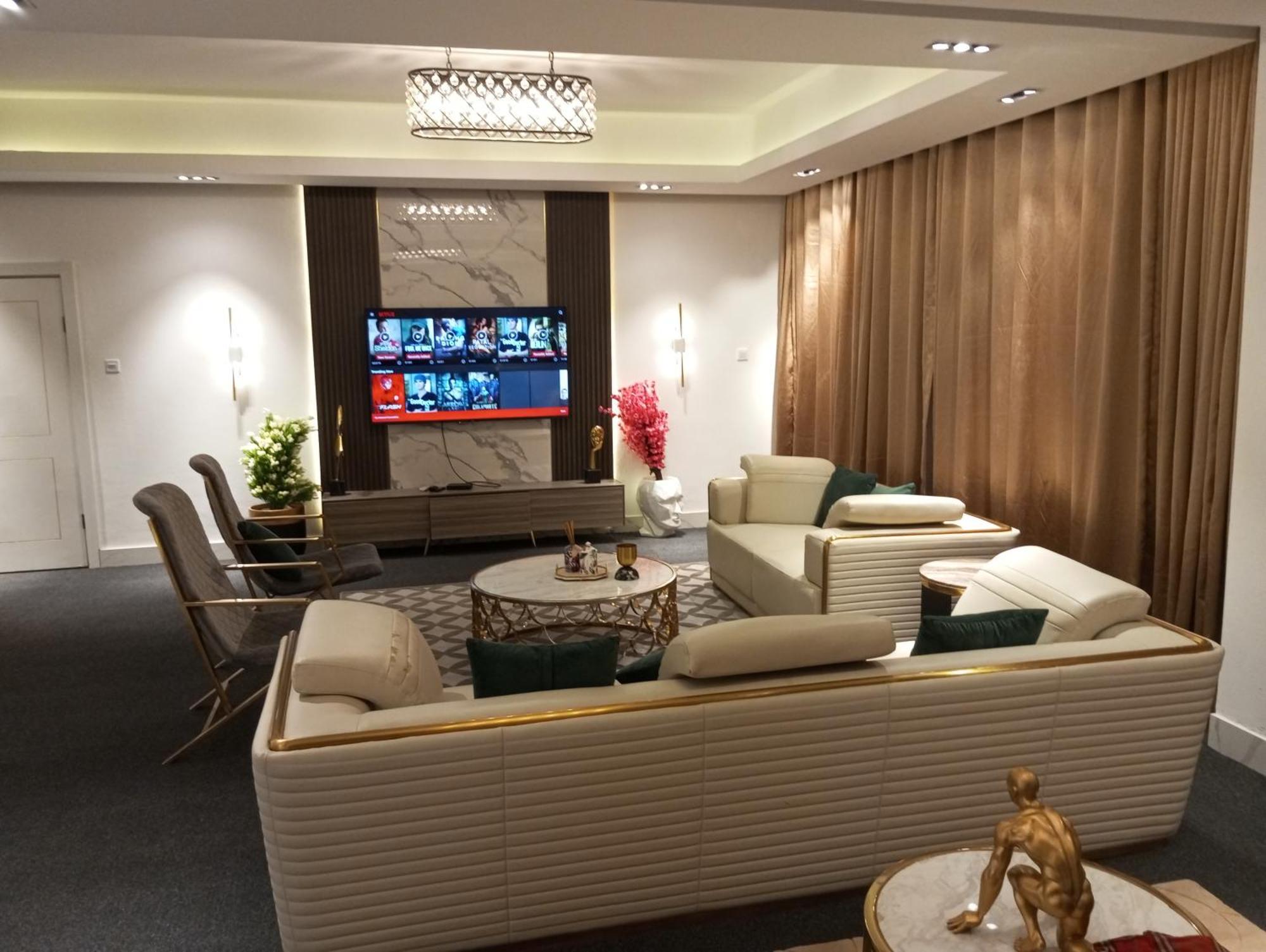 Sujimoto Residences Macdonald Lagos Exterior photo