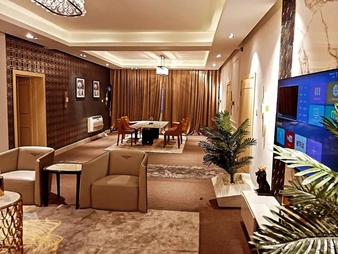 Sujimoto Residences Macdonald Lagos Exterior photo