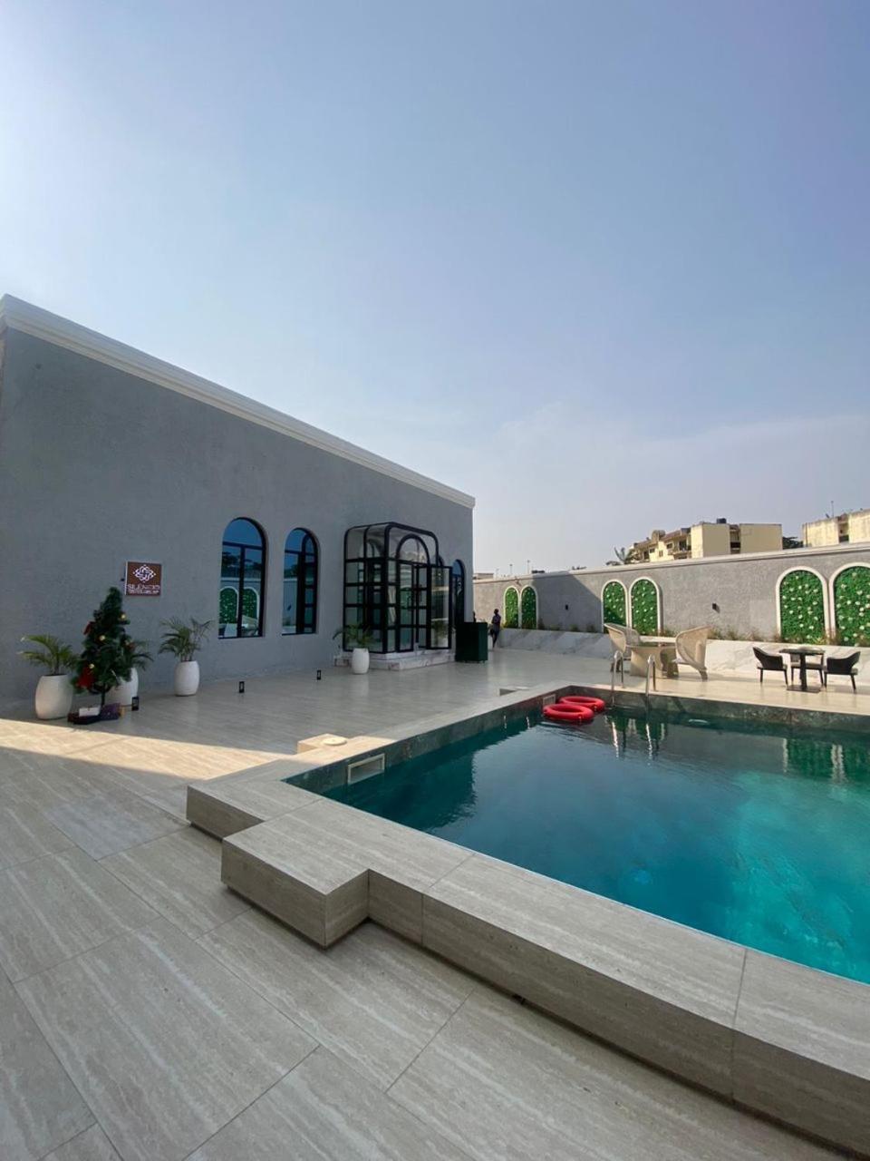Sujimoto Residences Macdonald Lagos Exterior photo